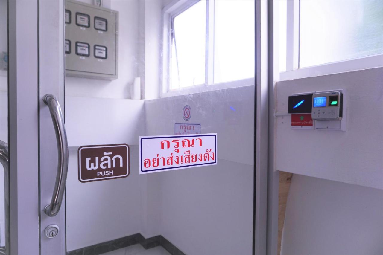 Апарт готель Racha Caftel - 7 House - รชาคาฟเทล Чіангмай Екстер'єр фото
