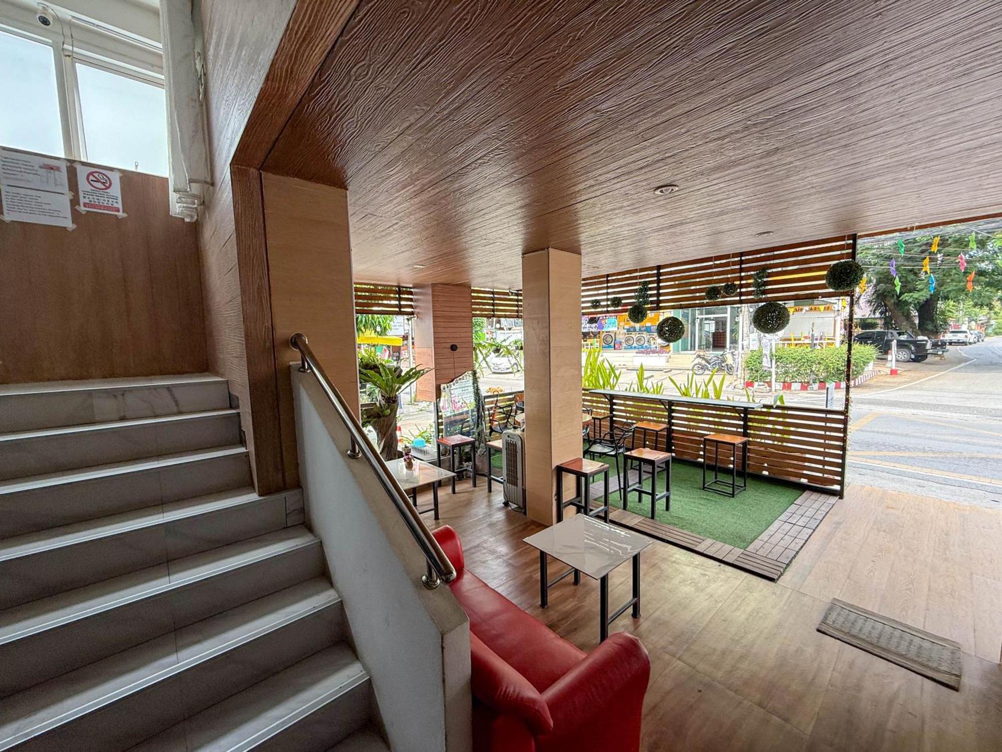 Апарт готель Racha Caftel - 7 House - รชาคาฟเทล Чіангмай Екстер'єр фото